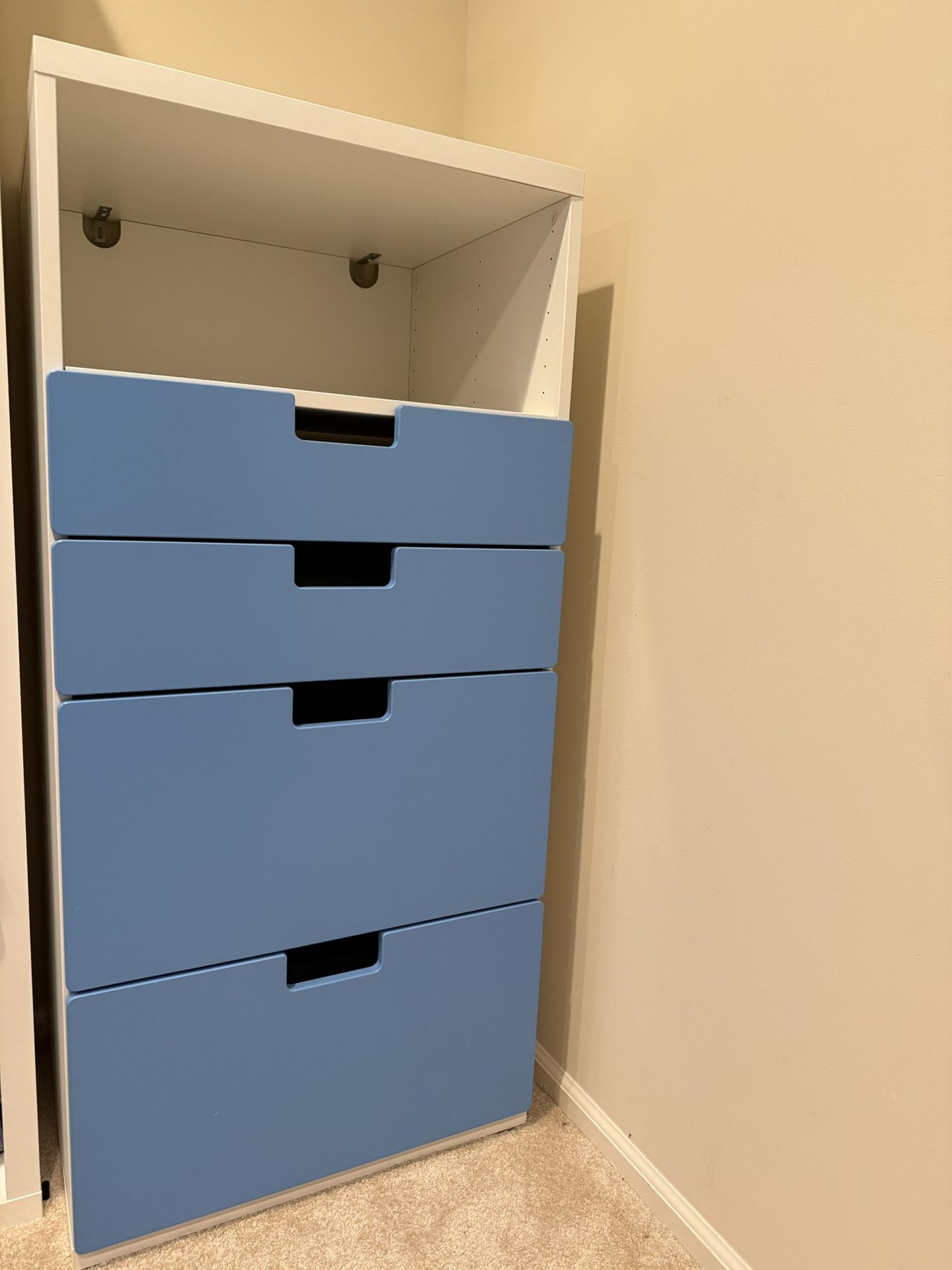 IKEA SLAKTING Kids dresser with inserts