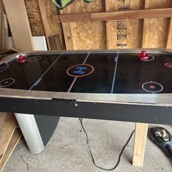 Free Air Hockey Table