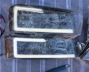 03-06 Chevy Silverado Smoke Amber Reflector LED Strip Headlights Parking Lights