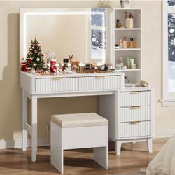 New women's vanity,
