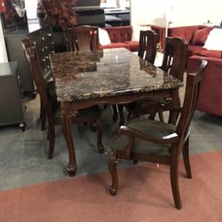 7 Pc dining room table set