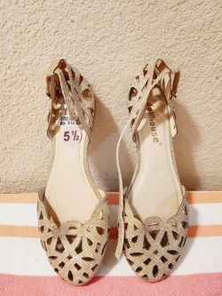 New Women Size 5.5 Sparkly Shoes