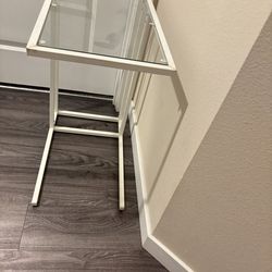 White Metal And Glass Side Table Toll 26” Top 22”/14”