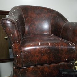 Barrel Chair Bases (3) – Wood