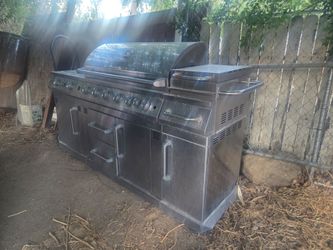 Bbq full w/ steamer, stove top