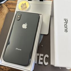 Iphone X 64GB Space Gray Unlocked For Any Carrier 
