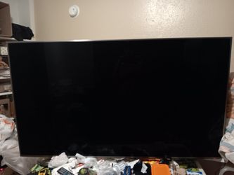 65 inch Samsung TV with remote TV stand and TV wall mount  brackets