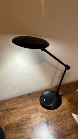 Desk lamp black