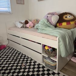 SLÄKT IKEA Twin Bed Frame