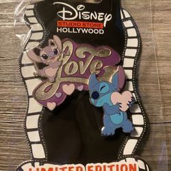 DSSH Love Stitch & Angel LE 400 Pin