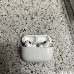 Apple AirPods Pro 2 Noise Cancellation  USB - Case 