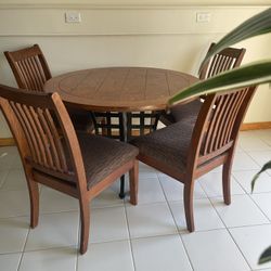 Dining Table and Chairs 