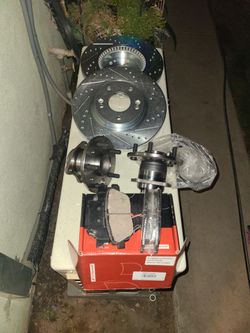 BRAND NEW CAR BRAKES..SE HABLA ESPANOL..CHECK OUT MY PAGE FOR MORE ✔️ ✅️..PICK UP IN BLOOMINGTON..