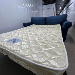 CINDY CRAWFORD-W PULL OUT BED FULL SIZE ‼️🛋️