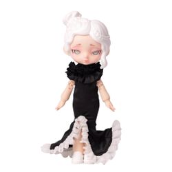 Laura - black and white spectrum BJD