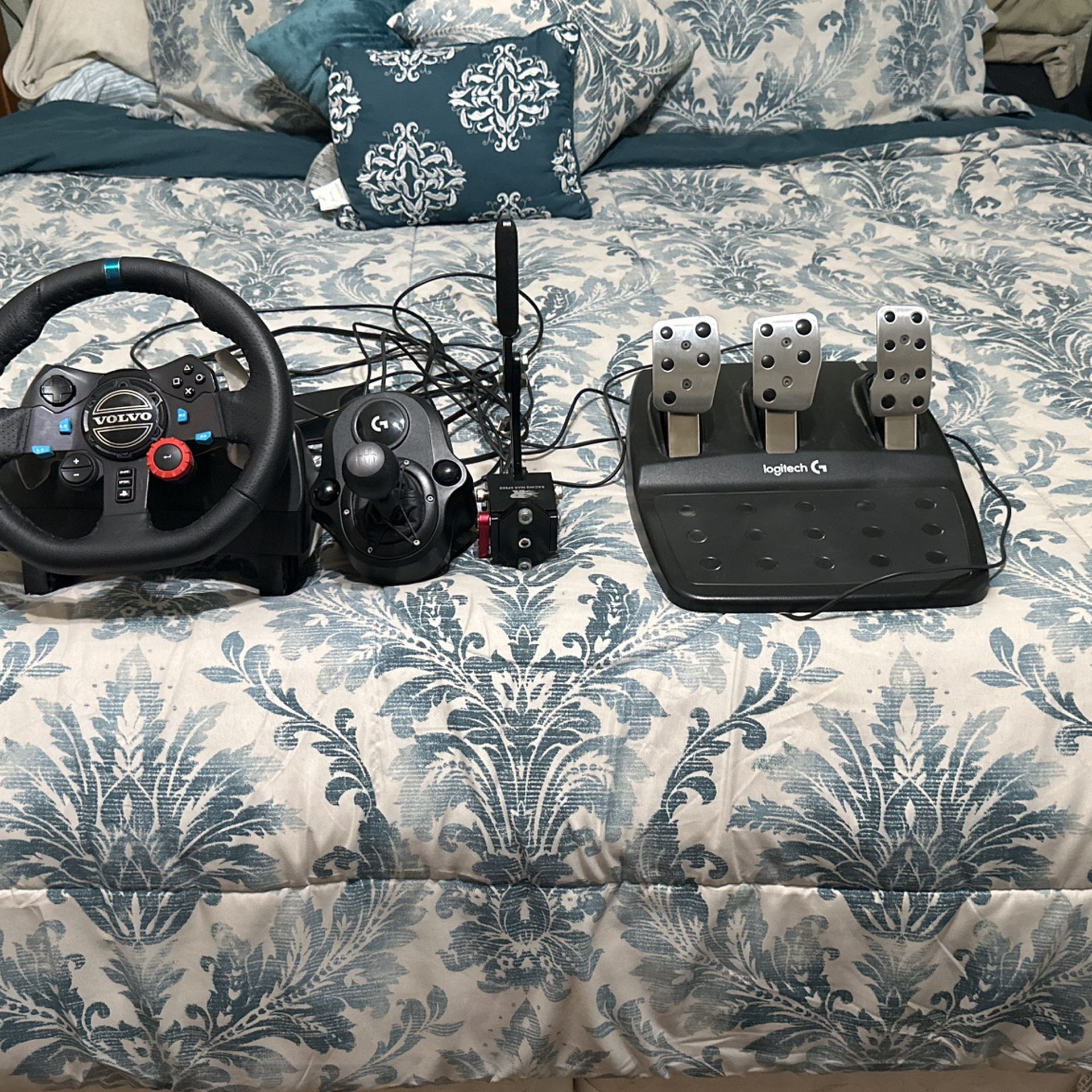 Logitech G29