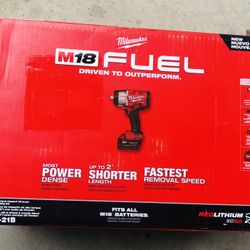 Milwaukee M18 FUEL 18V Lithium-Ion Brushless Cordless 1/2 in. Impact Wrench w/Friction Ring Kit w/One 5.0 Ah Battery and Bag