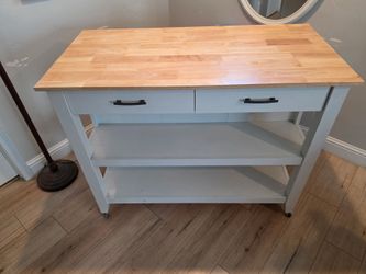 Kitchen island