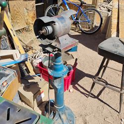 Craftsman Drill Press And Unknown Bench Grinder