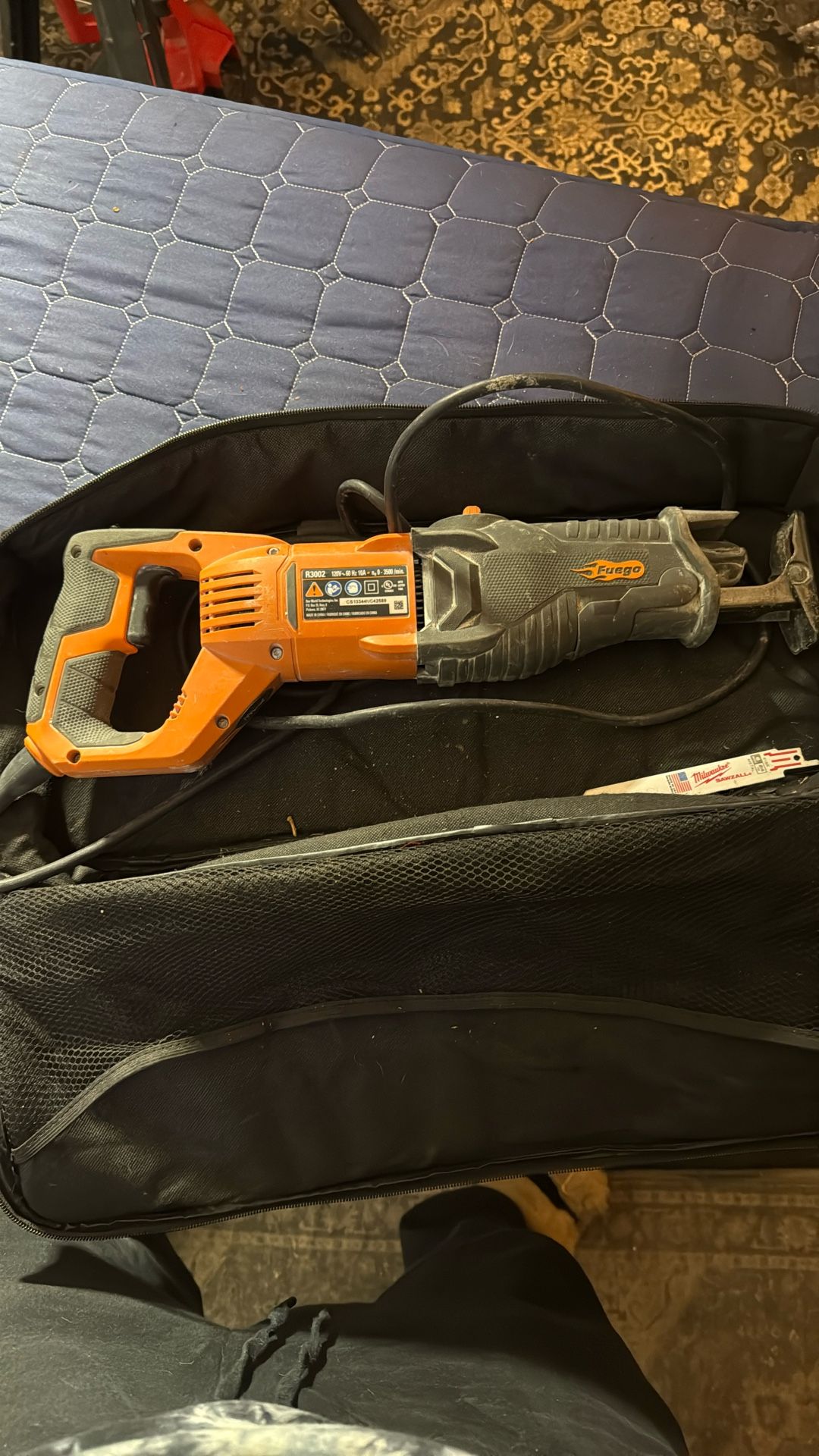 RIDGID R3002 Fuego 10 Amp Orbital Reciprocating Saw. (Case Included)