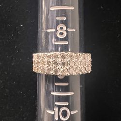 Brilliant 14K Yellow Gold Pave Diamond Ring – 1 Carat of Radiance