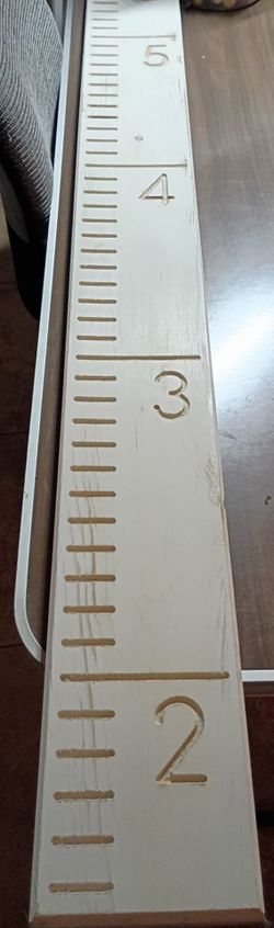 Large wall ruler