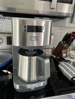 GE Coffee Pot