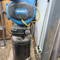 kobolt compressor and 40 foot hose n real