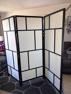 ** New ** Foldable Metal Privacy Screen for Indoor Use – Portable Partition