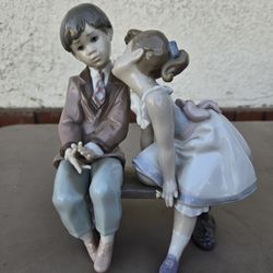 Lladro Figurine 