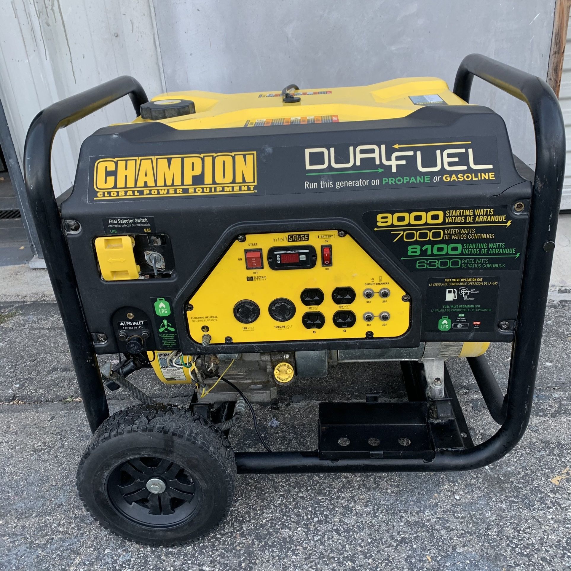 Champion Generator # 71530 (9000W Pk/ 7000W Avg)