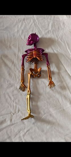 Little skeleton decor