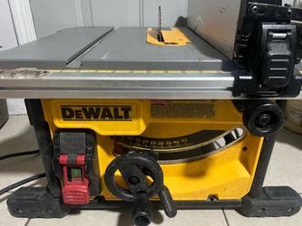 Dewalt table saw, Good condition, Work perfectly