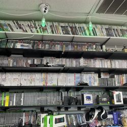 GAMES GALORE! PS5 PS4 PS3 PS2 PS1, Xbox One & Original, Nintendo GameCube, DSI, Switch, Wii And Many MORE! | Feel Free To Message For Any Questions! 