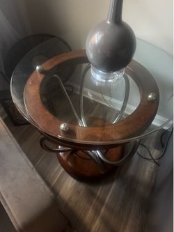 Coffee table and 1 end table