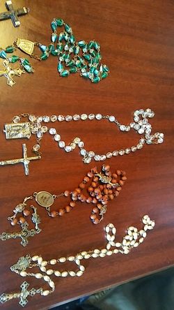 Vintage rosarys and 1 silver cross no chain