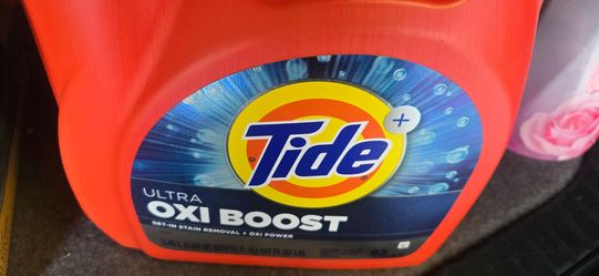 Tide Ultra Oxi Boost Liquid Laundry Detergent