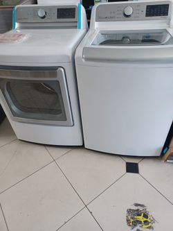 LG Washer And Gas Dryer $775+tax 6 Months Garanty