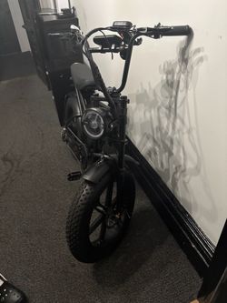 E bike 30 mph willing to negotiate