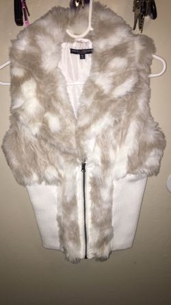 Size large women’s vest
