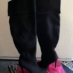 Knee High Boots Size 6.5