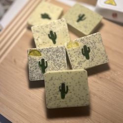 Hand Made Artesanal Soaps