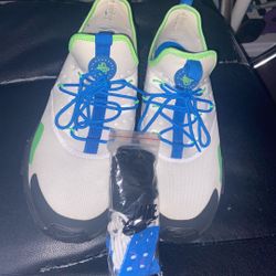 Nike Air Huarache Drift “Scream Green”