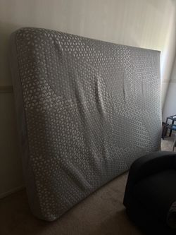 Free Queen Bed & Frame