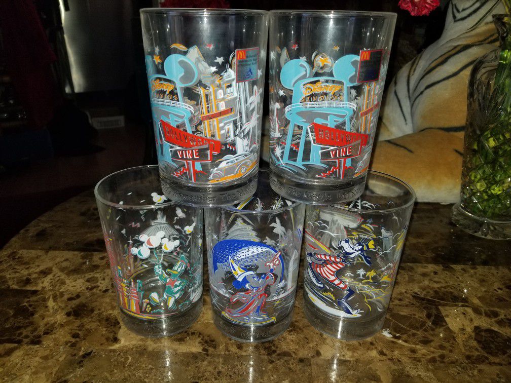Disney world collectables glass cup