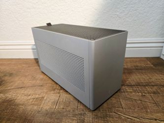 Louqe Ghost S1 MK3 Mini ITX Case Limestone w/ lg Top Hat, CPU Cooler, Fan