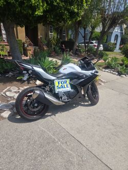 SUZUKI 2020