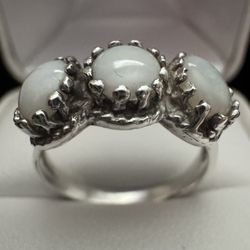 Sterling Silver ~5.5x5MM Oval Opal 3-Stone Ring Size 6