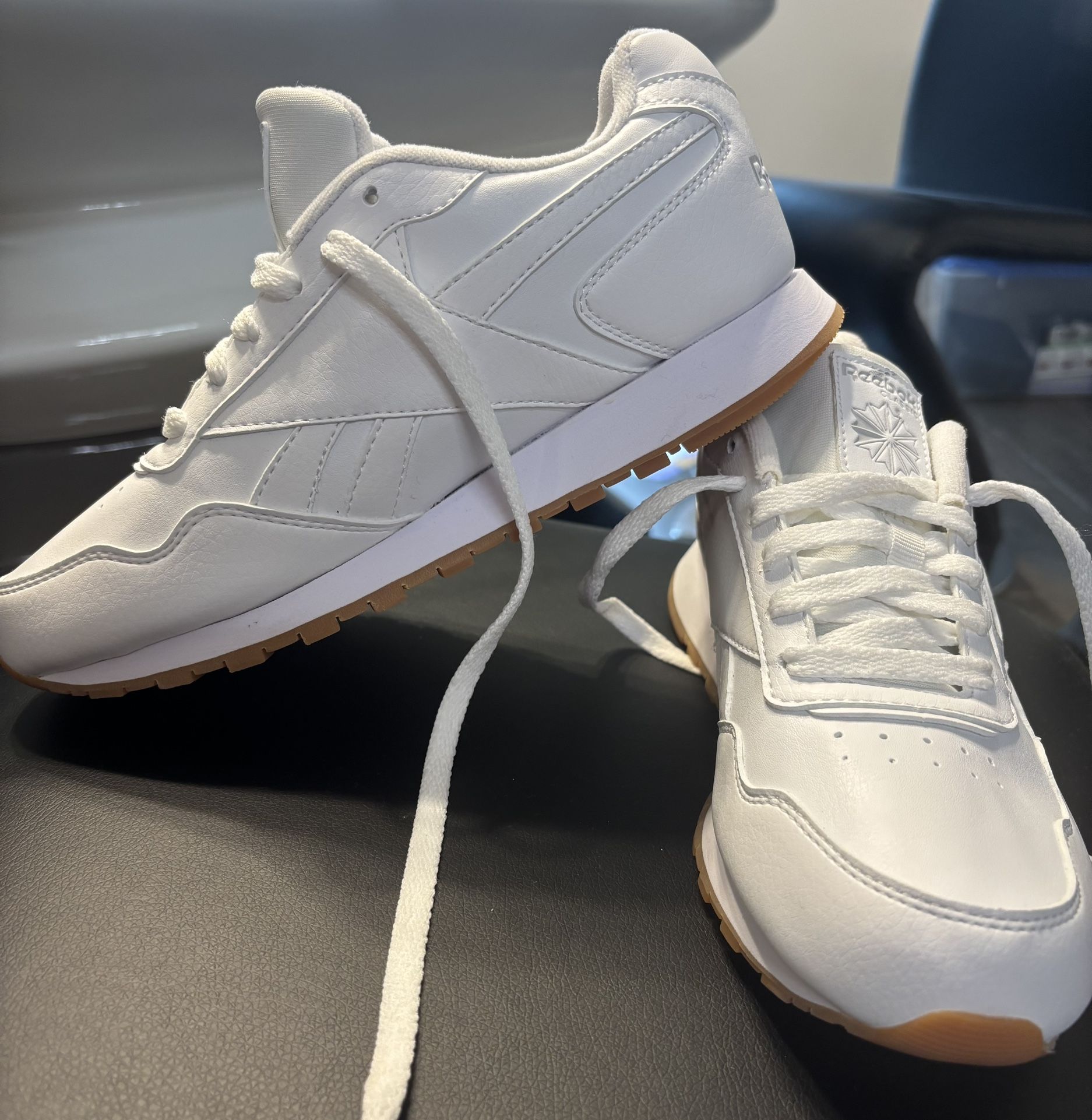 New Women’s Reebok Classics