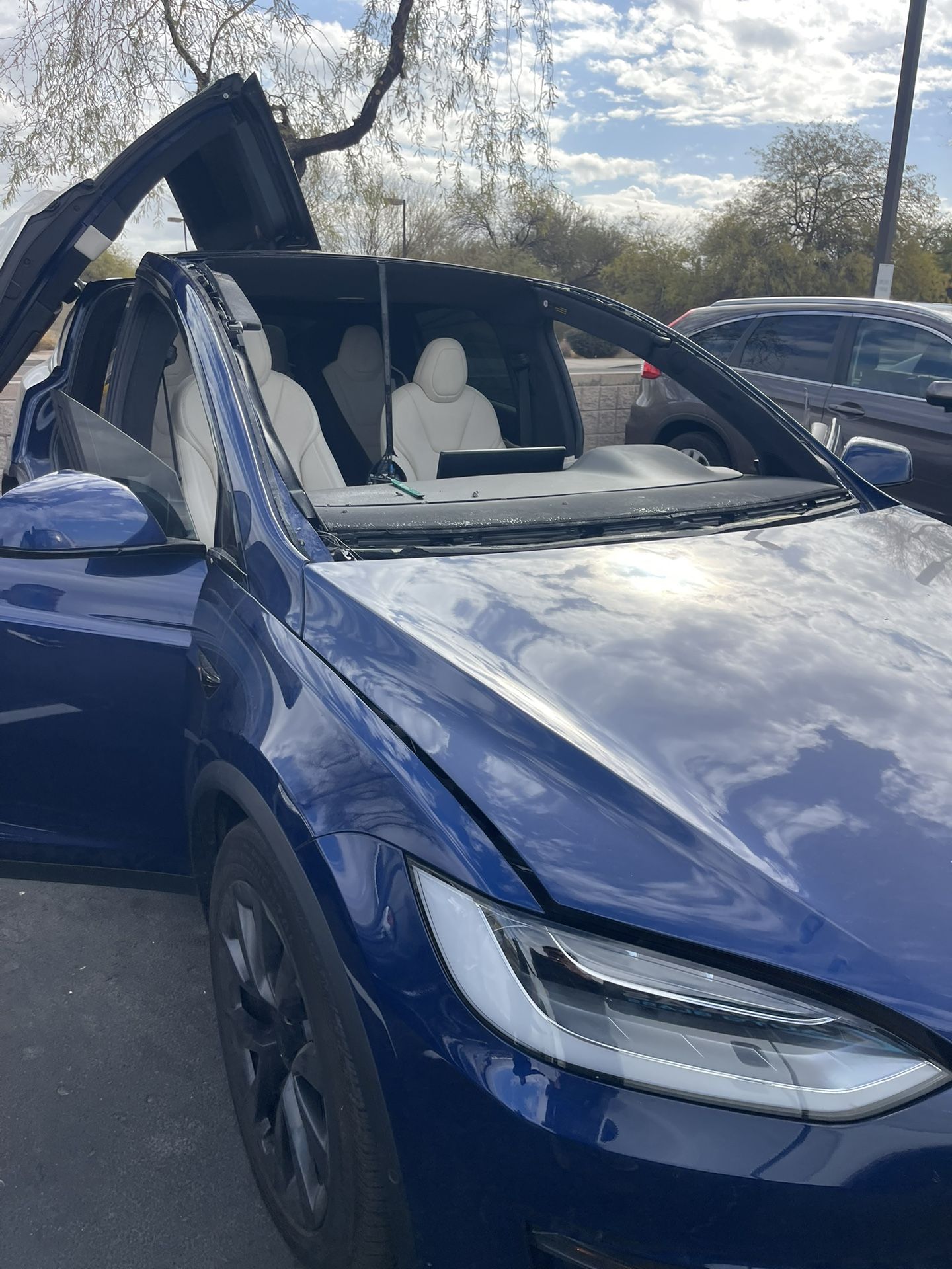 Esteban’s Auto Glass